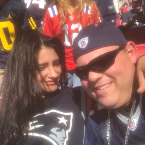 Meet your Posher, Melissa - Picture 2 of 7